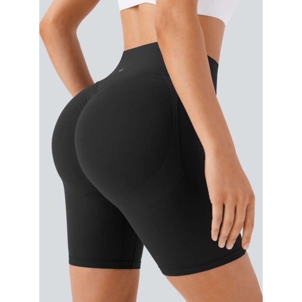 Halara UltraSculpt High Waist Scrunch Butt Lifting Tummy Control Biker Shorts S